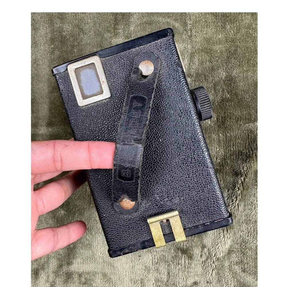 Vintage Ansco B2 Cadet Box Camera 120 Film Art Deco Black USA 1930s